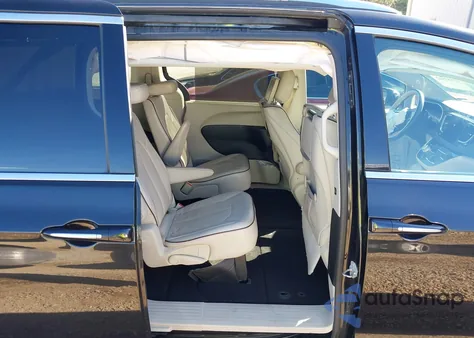 2017 Chrysler Pacifica Limited из США, поврежденный, VIN 2C4RC1GG2HR584040